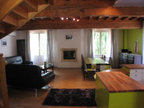  Domaine Saint-Joly  Лсборд
